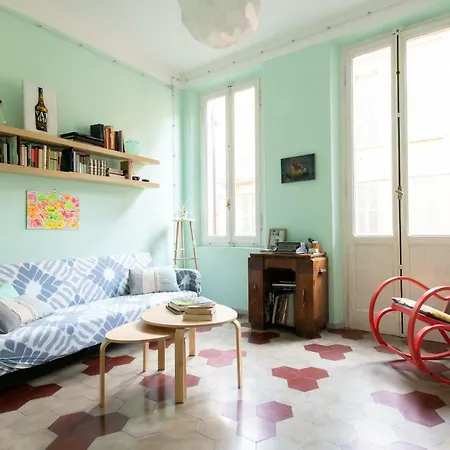 Apartment Oltretorrente 15 *