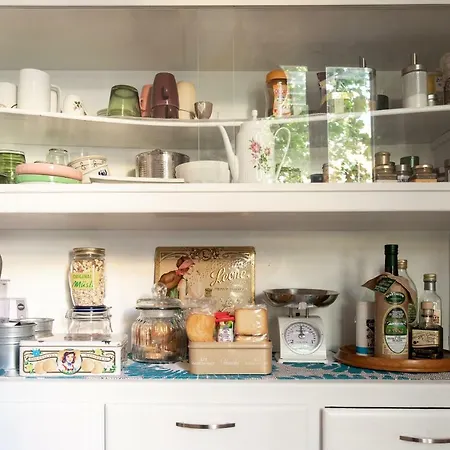 Oltretorrente 15 Appartamento *